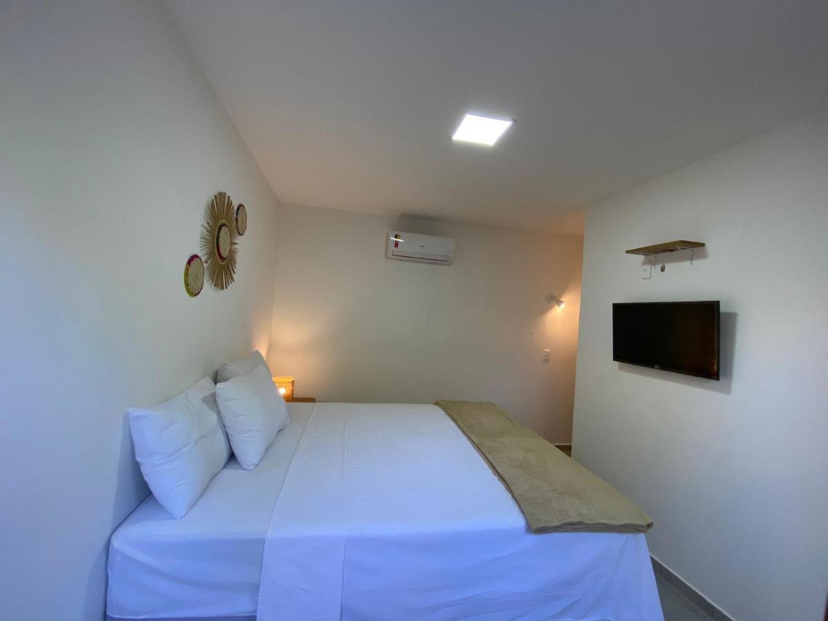 Nareia Casa Milagres